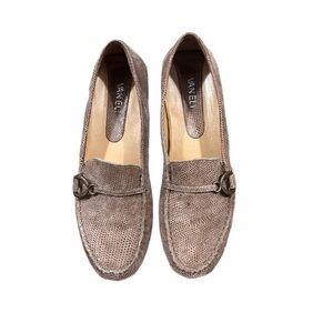 Women’s Vaneli Leather Driving Loafers 
size 9